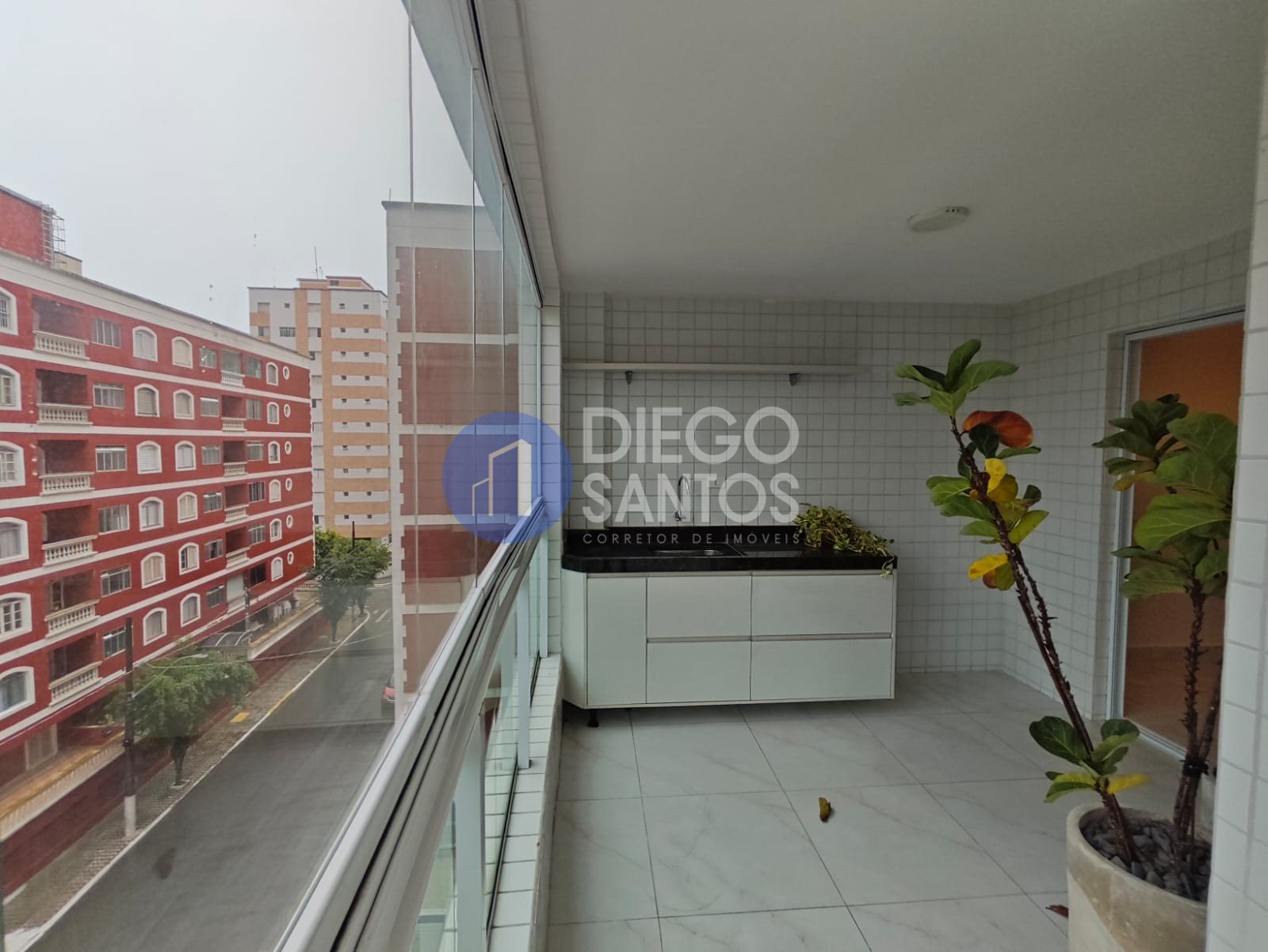 3 Dormitórios com Suíte, Varanda Gourmet e 2 Vagas | Vila Tupi